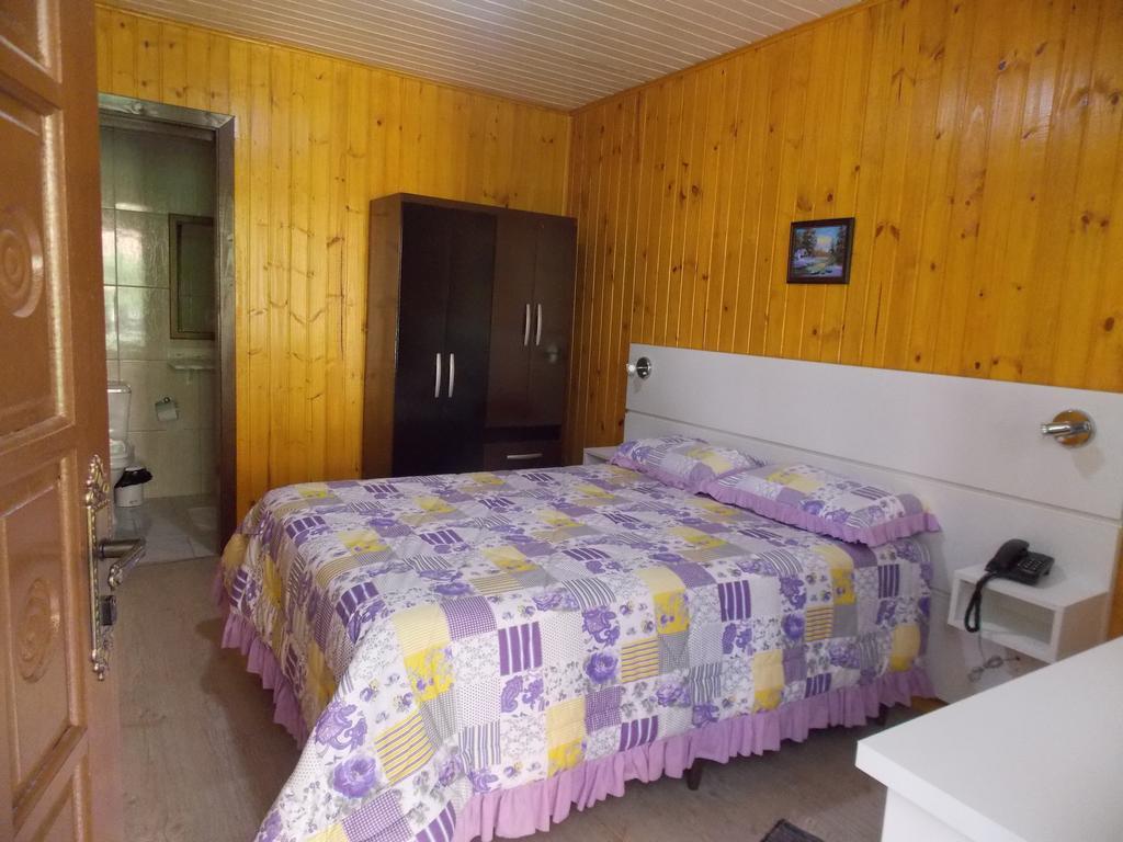 Pousada Villa Fiorita Canela Zimmer foto